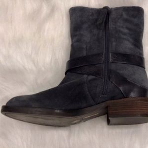 Louise et Cie Shoes - Louise et Cie boots by Vince Camuto Louise et Cie Shoes - Louise et Cie boots by Vince Camuto